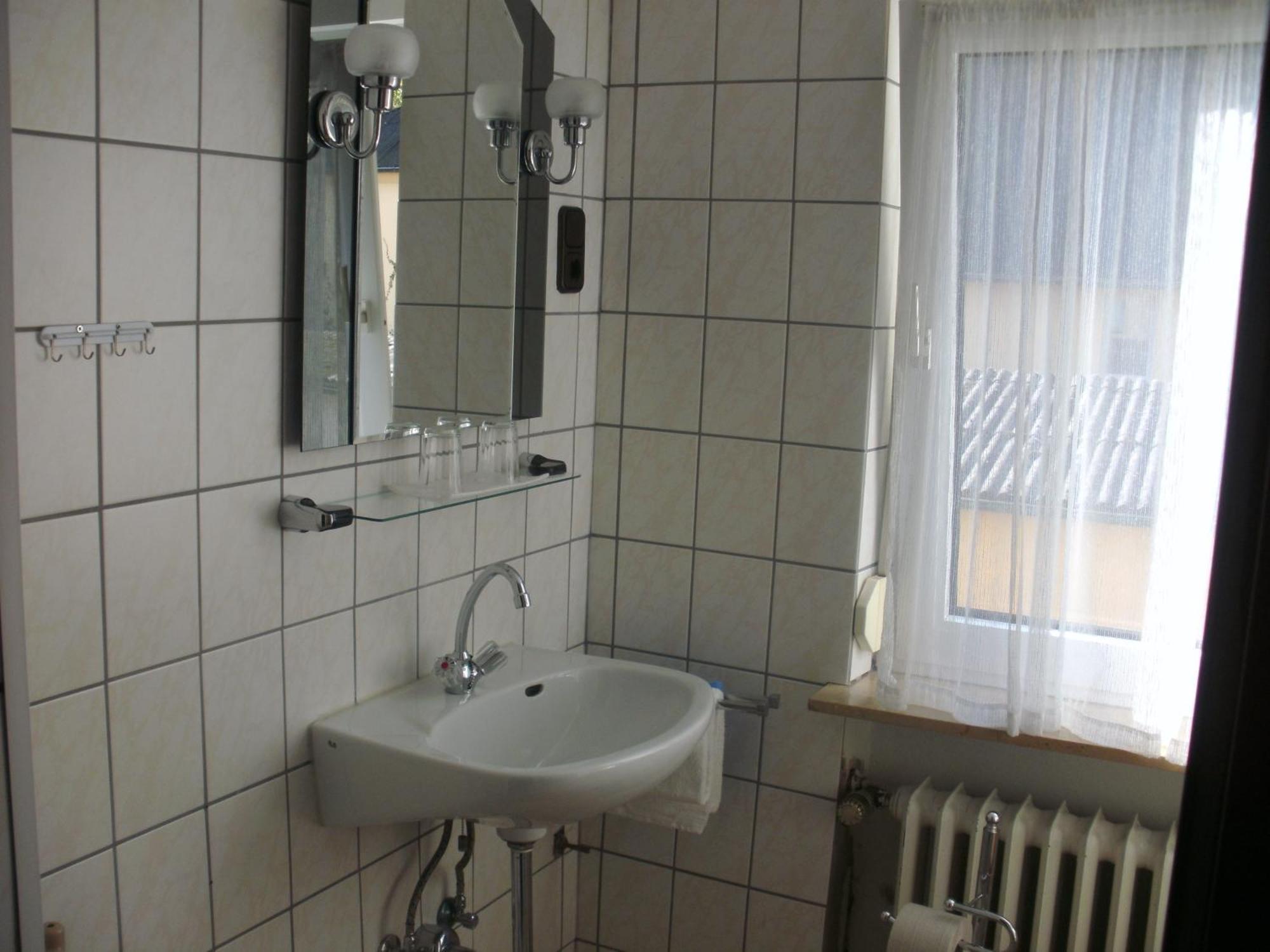 Landhotel Zum Schiff Laurenburg エクステリア 写真